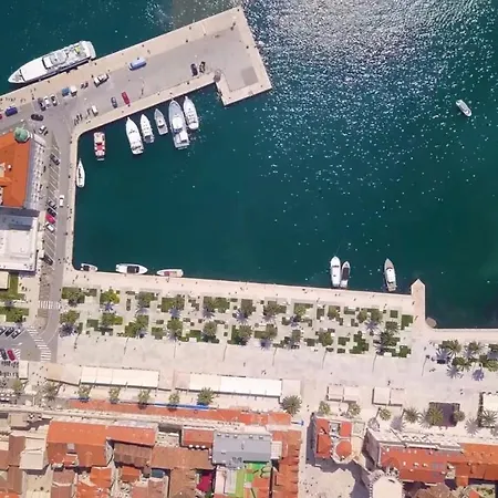 Sunny House With Pool * Kastela