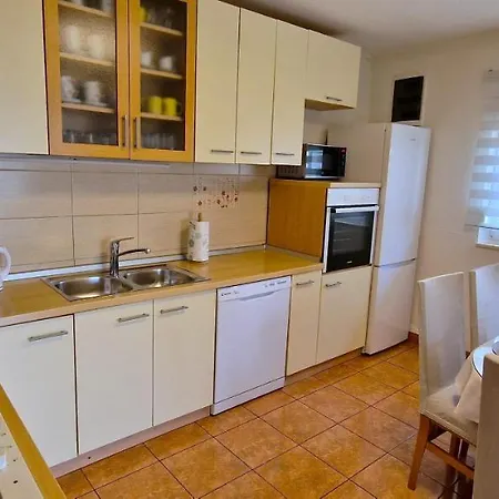 Holiday home Sunny House With Pool Kastela